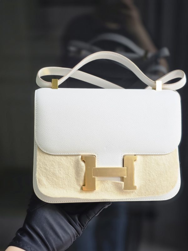 Hermes Constance 24