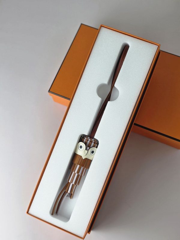 Hermes charm - Image 2