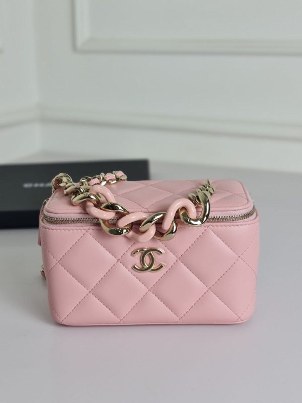 Chanel vanity