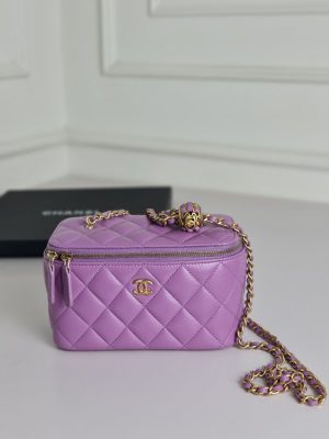 Chanel vanity