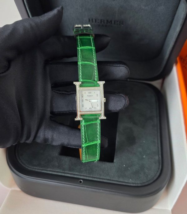 Hermes watch size pm & diamond