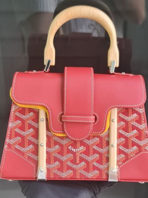 Goyard saigon size mini