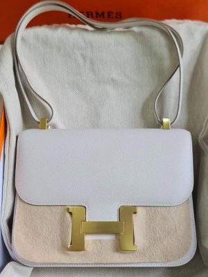 C24 gris pale ghw epsom B